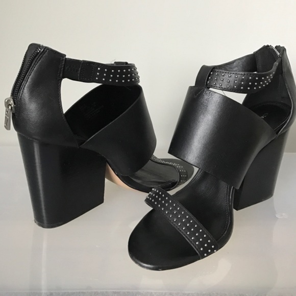 Coach Shoes - Picture 2 of 5